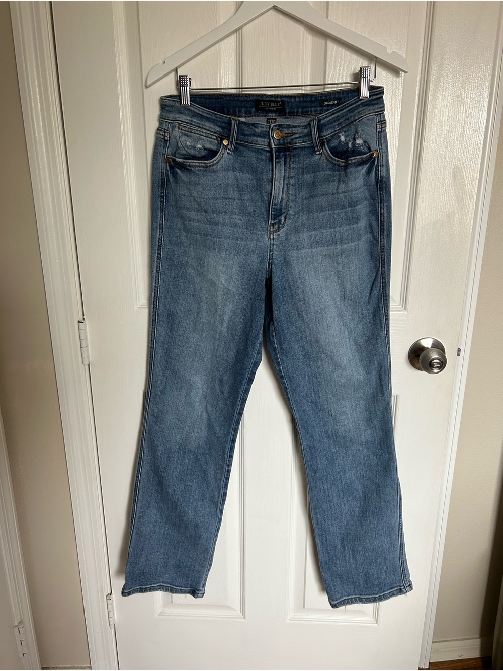 Judy Blue Classic Distressed Straight Leg Jeans - Medium Blue Wash Dad Jean